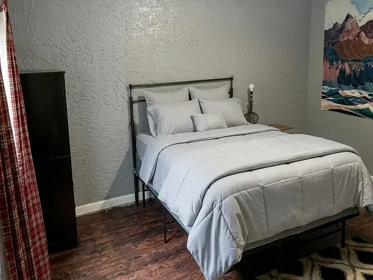 6435 Chantilly Pl — Photo 39