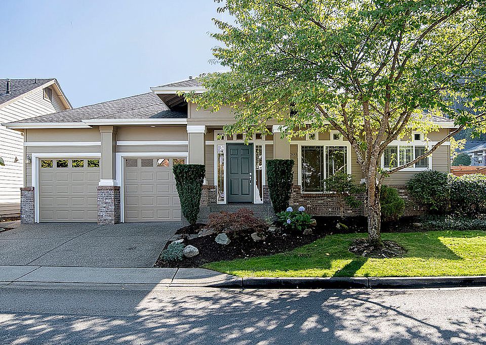 1st image of 22853 NE 129th Pl