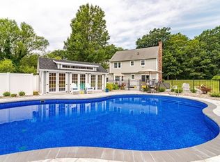 84 Queen Lake Rd, Templeton, MA 01468