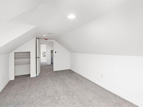 5th image of 4241 Chestnut Ave