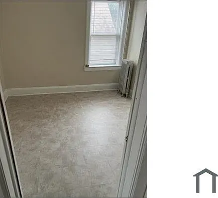 100 McLean Ave — Photo 6