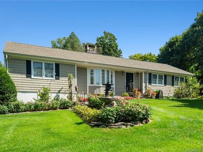 916 South Avenue, New Canaan, CT, 06840