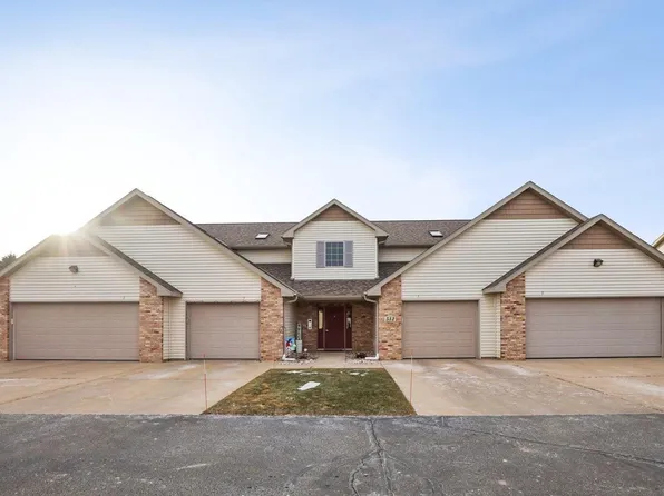 512 River Road #4, Columbus, WI 53925