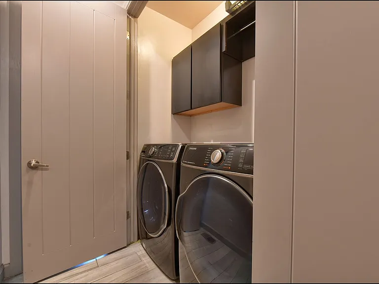 312 Vin Almoradi Ct — Photo 30