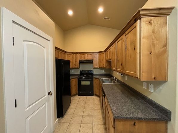 233 N Crescent View Ln #143