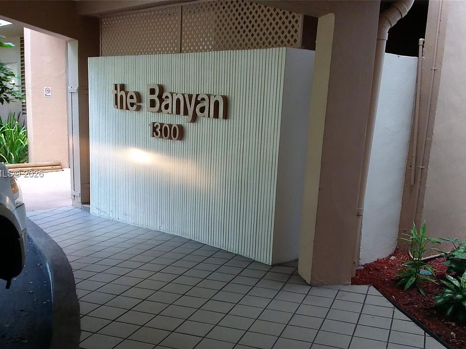 1st image of 1300 Saint Charles Pl APT 308
