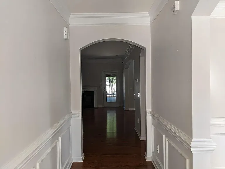 3409 Bidwell Ave — Photo 5