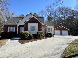 177 Gateway Dr, Rocky Face, GA 30740