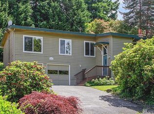 4030 82nd Ave SE, Mercer Island, WA 98040