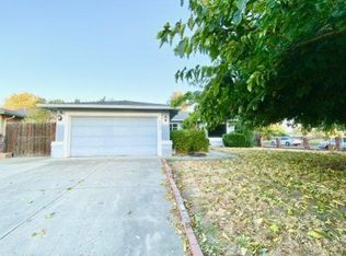 3795 Robinridge Way, Sacramento, CA