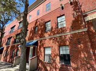 20 SW 6th St APT 210, Gainesville, FL 32601