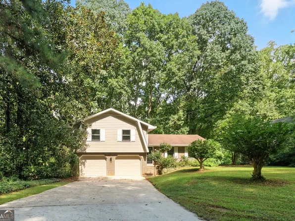 4520 Atlas Pl, Tucker, GA 30084