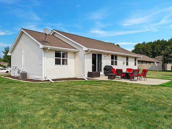 4th image of 2540 Manitowoc Rd