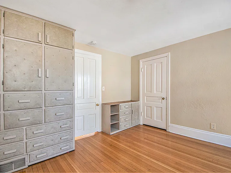 148 College Ave NE #3 — Photo 22