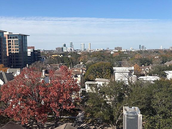 4th image of 2360 Rice Blvd #603