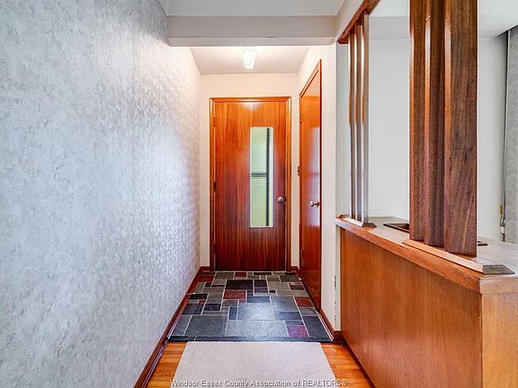 3rd image of 10 Audrey St