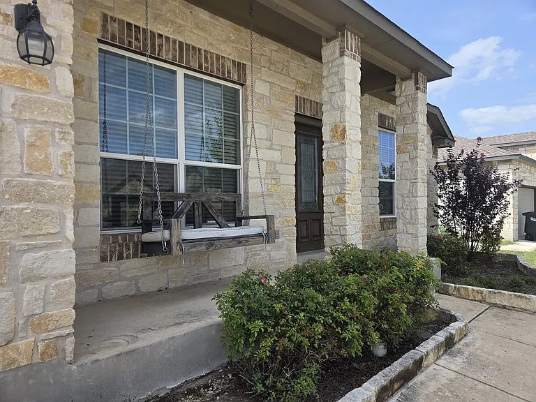 945 Cypress Ml — Photo 29