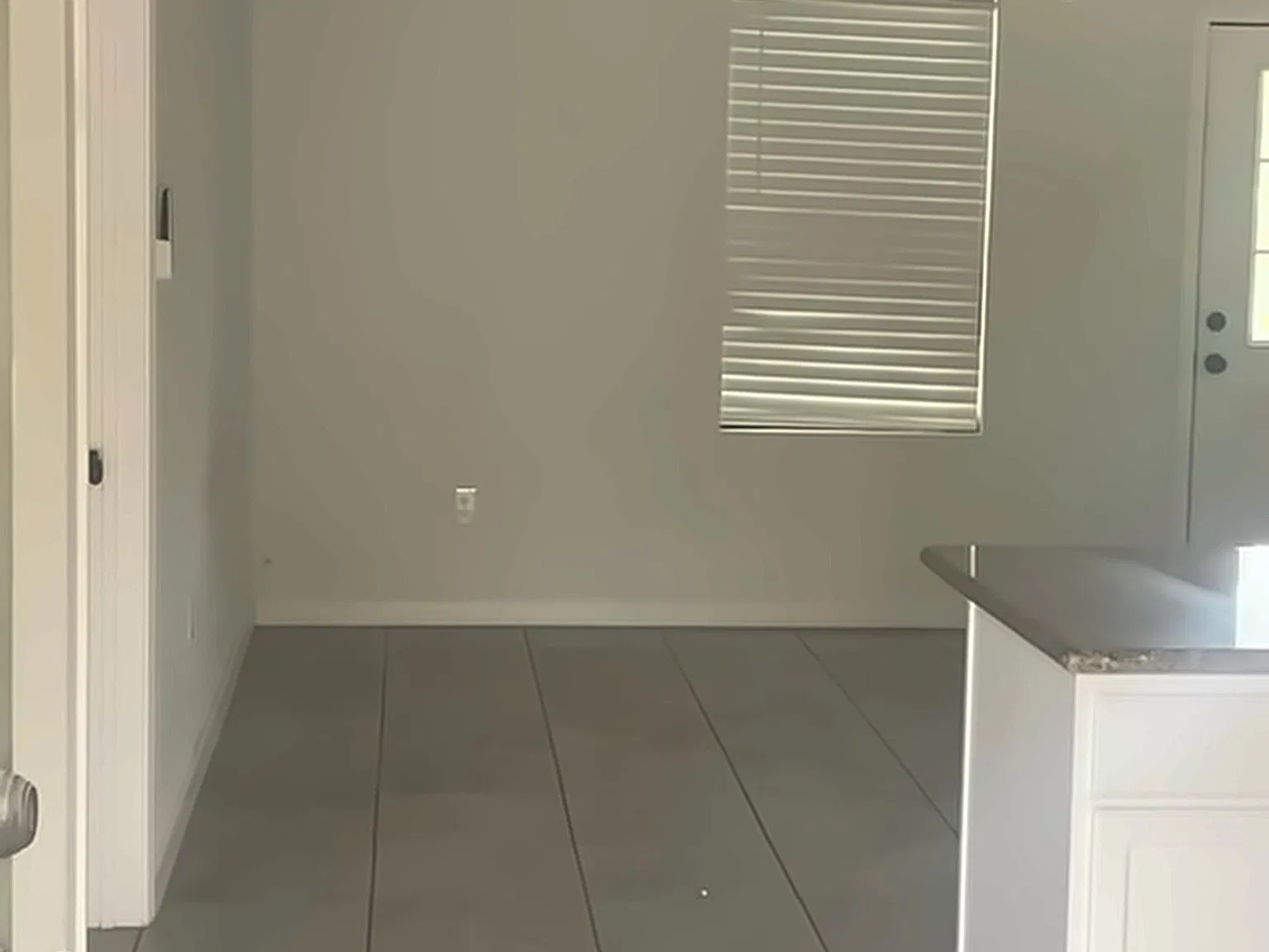 1 bed, 484 sqft, $1,300 — Photo 2