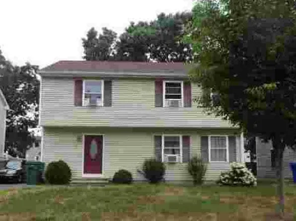 40 Bissell St, Springfield, MA 01119