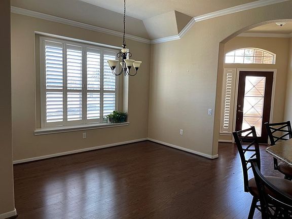 2nd image of 19206 Hamilton Hills Dr