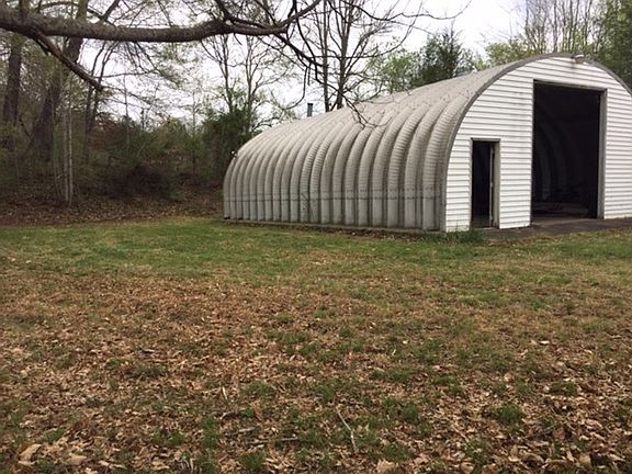 4th image of 37 Warbler Ln
