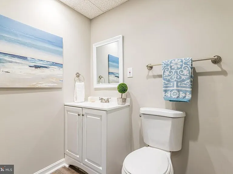 1334 E Spring Meadow Ct — Photo 16