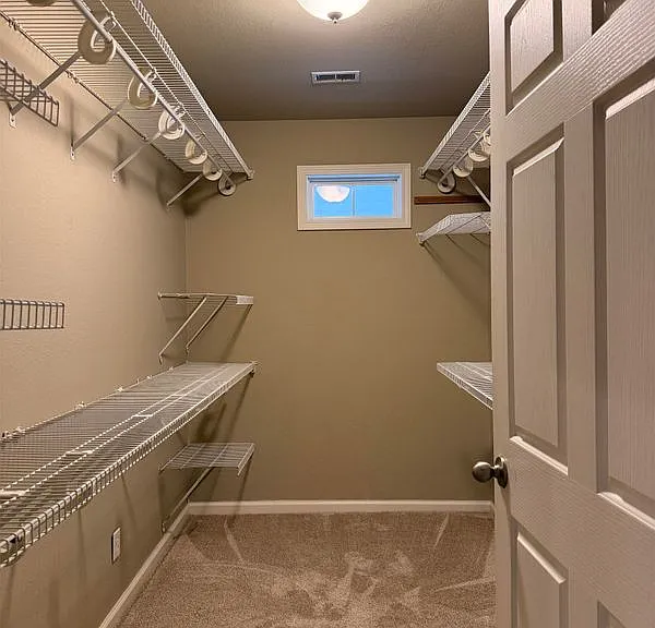 31 Enclave — Photo 16