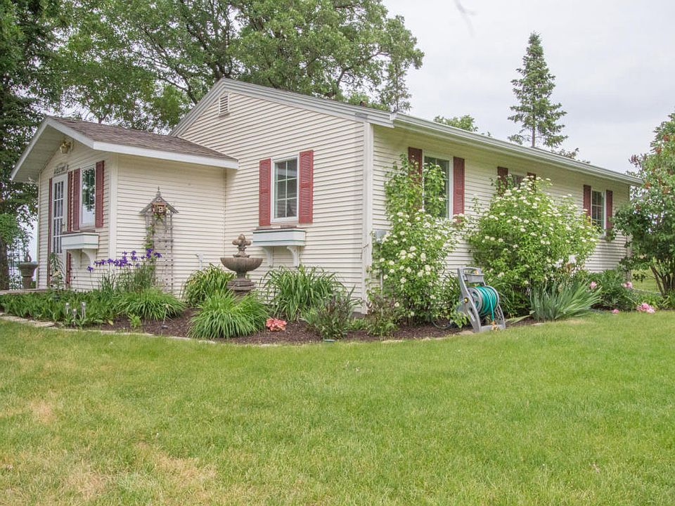 1st image of 6879 Oakridge Ln NW
