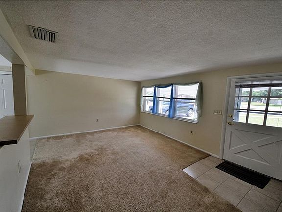 4th image of 5239 Forest Hills Dr