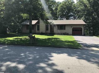 73 Falling Rock Dr, Stuarts Draft, VA 24477