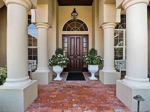 5th image of 5545 Las Brisas Dr