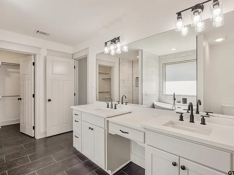 7343 Rockpoint Ln — Photo 30