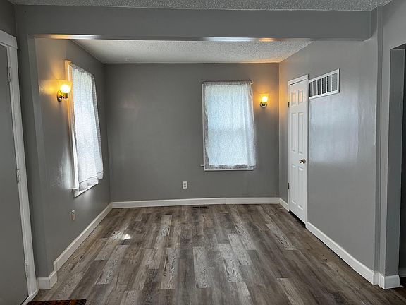 3rd image of 7235 Studebaker Ave