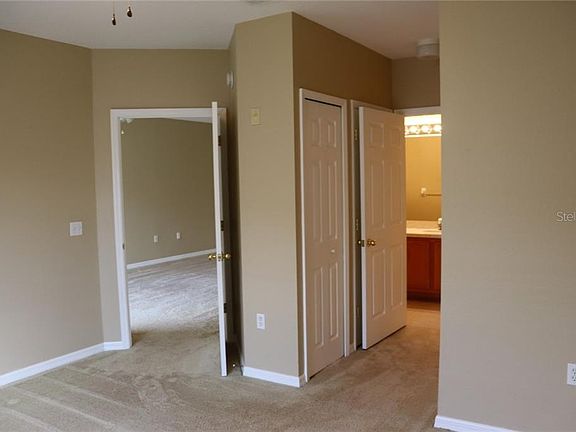 5th image of 6415 Hollydale Pl Unit 202