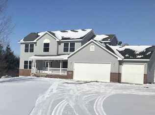 15074 Hidden River Dr, South Haven, MN 55382