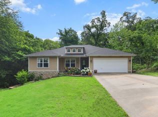 6 Sawston Ln, Bella Vista, AR 72714