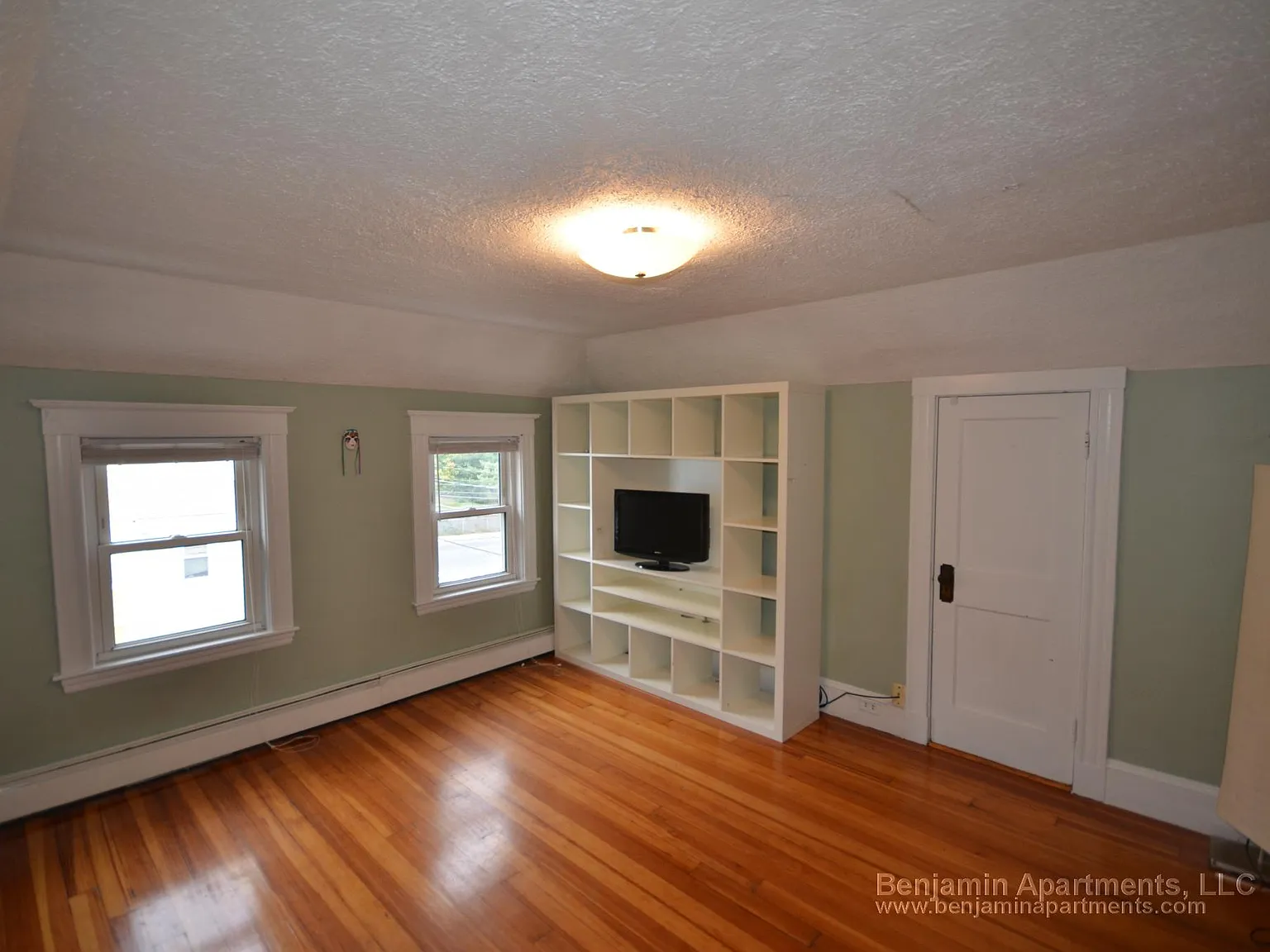 2 bed, 1000 sqft, $2,500 — Photo 1