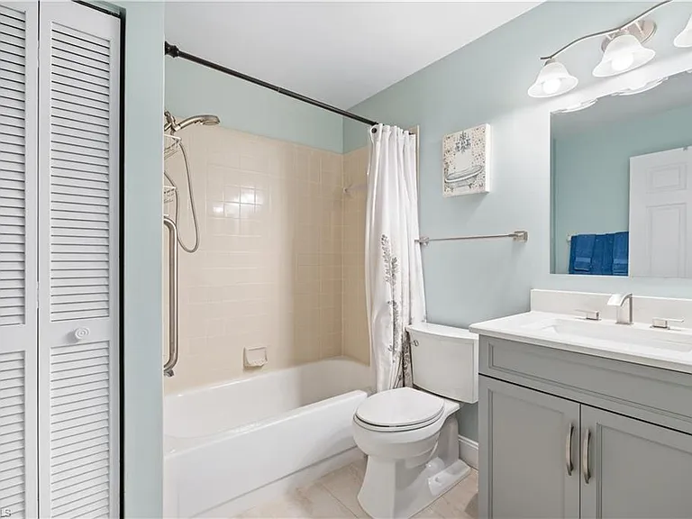757 Wiggins Lake Dr #106 — Photo 18