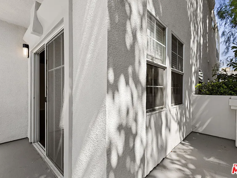 14061 Milbank St #4 — Photo 8
