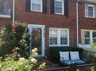 2154 N Brandywine St, Arlington, VA 22207