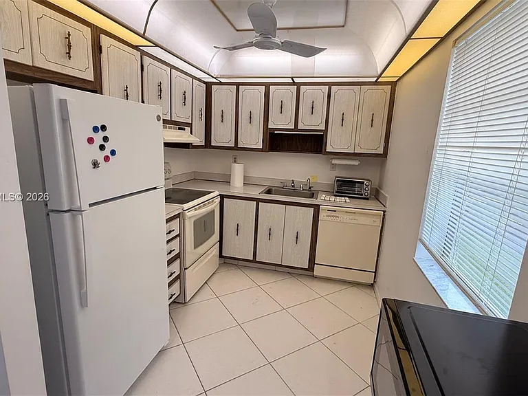 322 Piedmont F #G — Photo 11