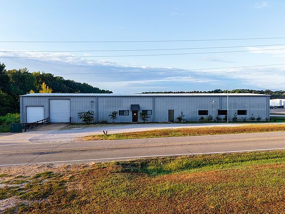2nd image of 119 Metts Rd