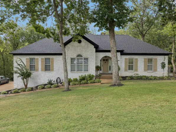908 E Cynthia Trl, Goodlettsville, TN 37072