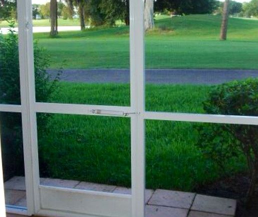 3rd image of 267 Duval Ct