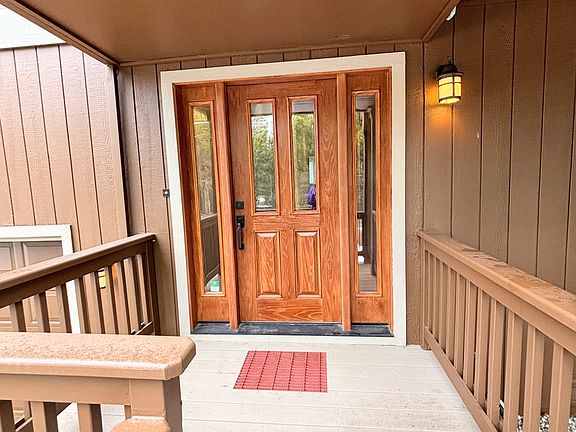 2nd image of 1146 Country Club Dr