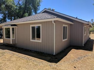 16665 Hawthorne Ave, Anderson, CA 96007