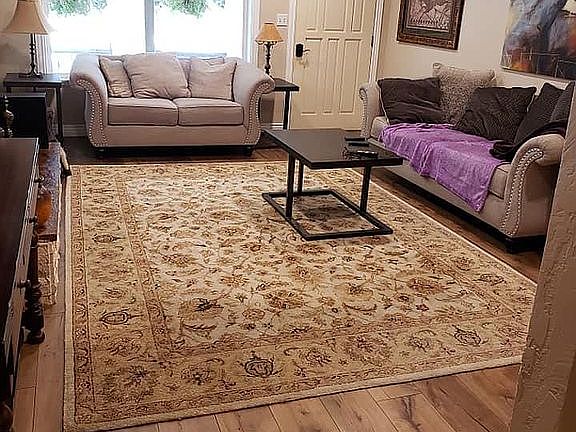 Upstairs living room 