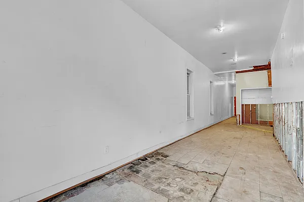 Sold by Island Advantage Realty | media 4