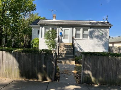 1732 Brown Ave, Evanston, IL, 60201