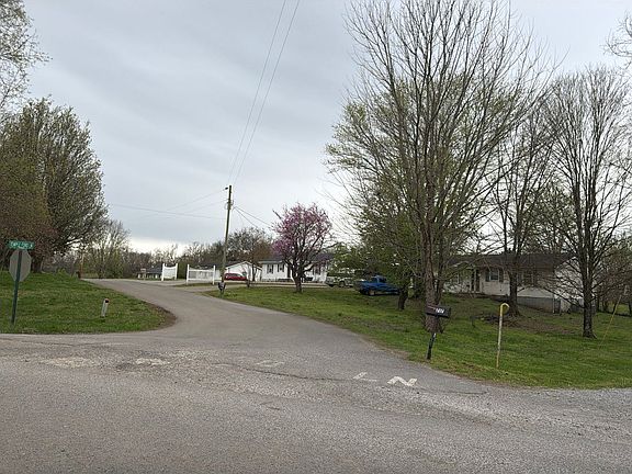5th image of 637 Warner Bridge Rd